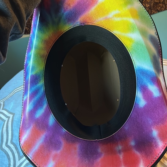 Beer Box Cowboy Hat - Picture 3 of 3